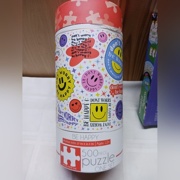 Lot of 2 Puzzles/ Save the Planet & Don't Worry Be Happy 500pcs each - Picture 4 of 6